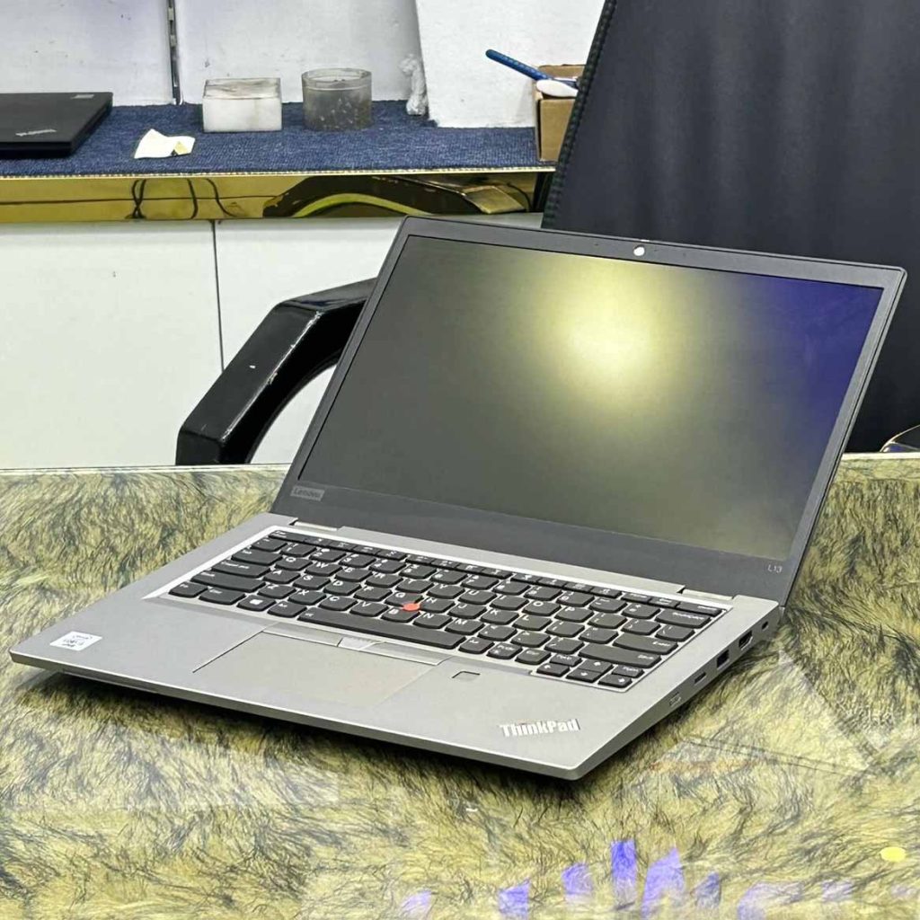 Pc Lenovo ThinkPad E14 Gen 5 i5 13Gén 8Go au Meilleur Prix En Tunisie