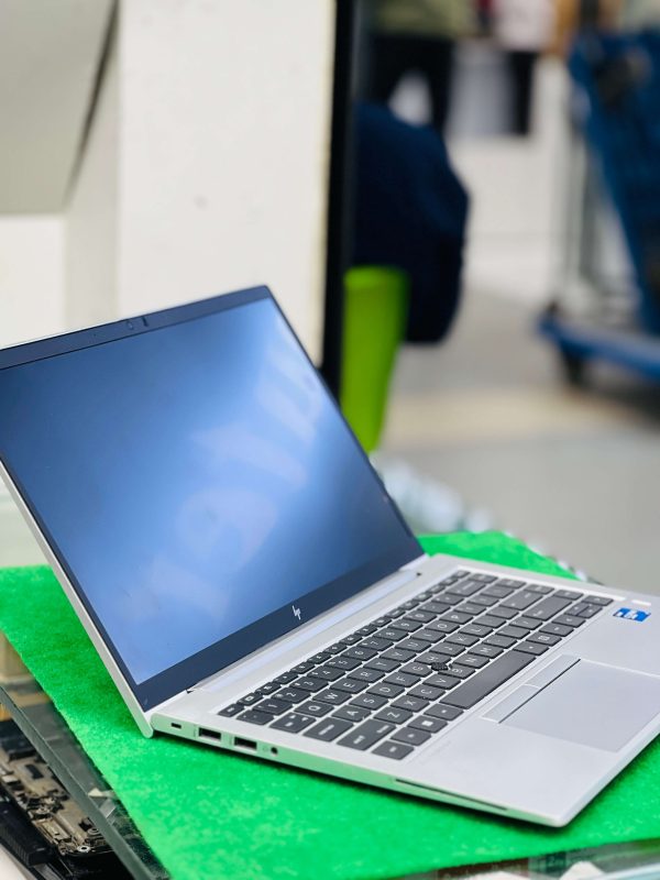 HP Elite-book 840 G8 Core i7-11gen
